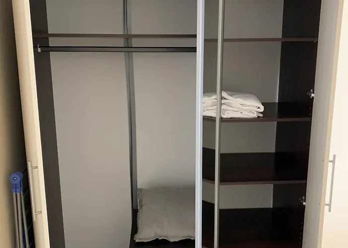 Peaceful In טאלין